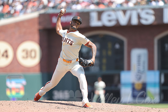 MLB: San Diego Padres at San Francisco Giants