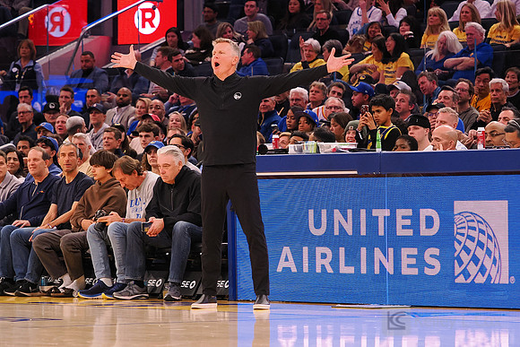 NBA: Orlando Magic at Golden State Warriors