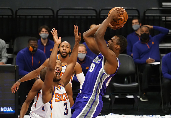 NBA: Phoenix Suns at Sacramento Kings