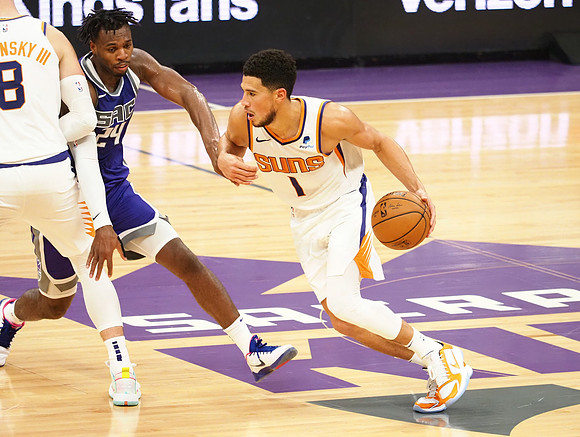 NBA: Phoenix Suns at Sacramento Kings