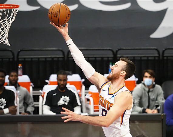 NBA: Phoenix Suns at Sacramento Kings