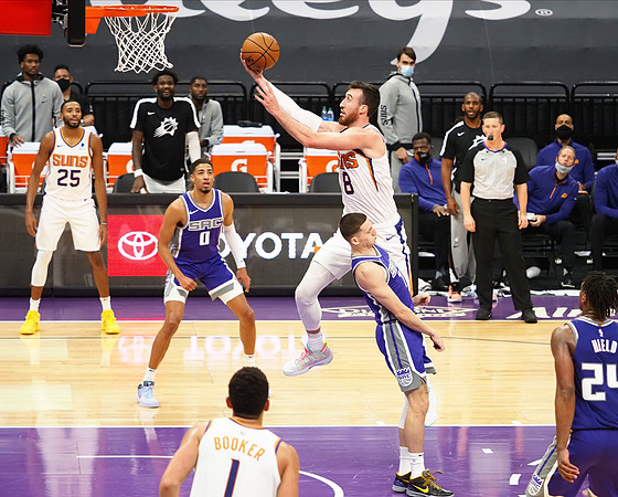 NBA: Phoenix Suns at Sacramento Kings