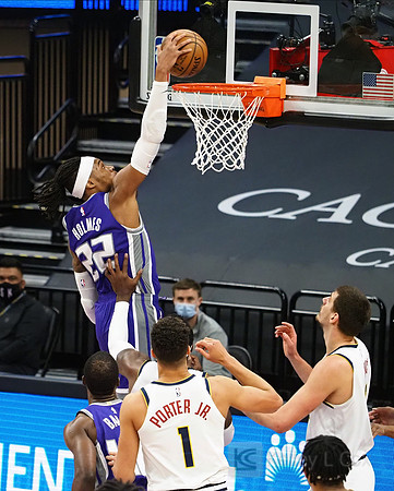 NBA: Denver Nuggets at Sacramento Kings