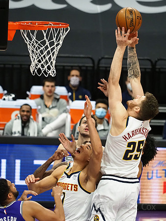 NBA: Denver Nuggets at Sacramento Kings