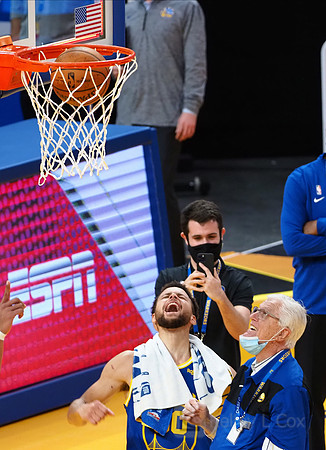 NBA: Los Angeles Clippers at Golden State Warriors