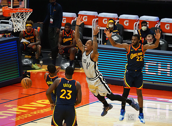 NBA: San Antonio Spurs at Golden State Warriors