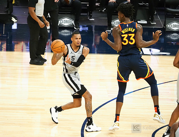NBA: San Antonio Spurs at Golden State Warriors