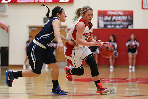 Cal State East Bay Pioneers guard  Laci Effenberger (11)