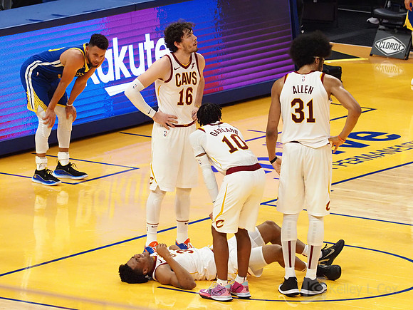 NBA: Cleveland Cavaliers at Golden State Warriors