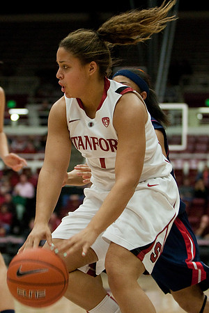NCAA WOMEN'S BASKETBALL 2011 - Jan 6 - Arizona at Stanford
