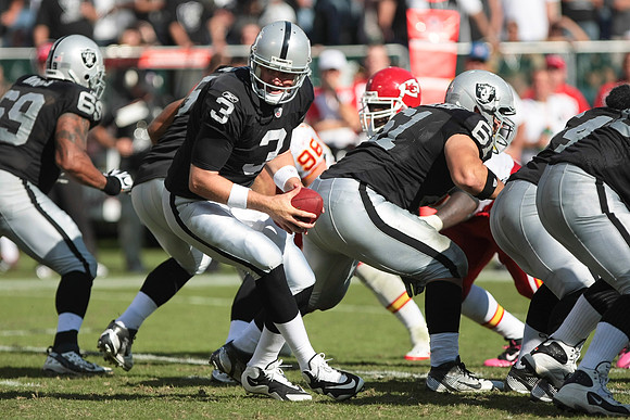 NFL: Kansas City Chiefs at Oakland Raiders