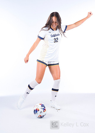 Hannah Cooper (32)