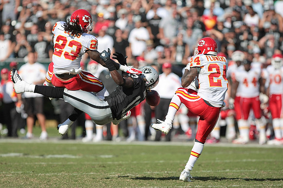 NFL: Kansas City Chiefs at Oakland Raiders
