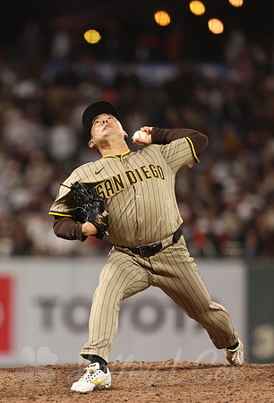 MLB: San Diego Padres at San Francisco Giants