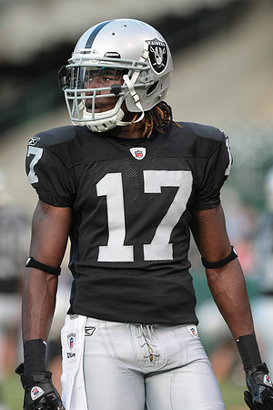 NFL: Preseason-Arizona Cardinals at Oakland Raiders