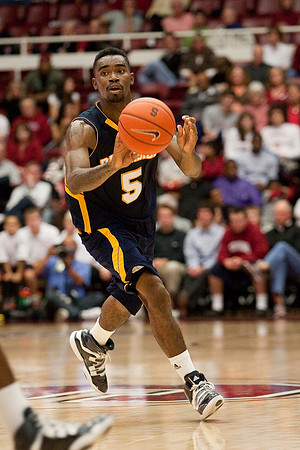 NCAA MEN'S BASKETBALL 2010 - Dec 12 - UC Riverside at Stanford