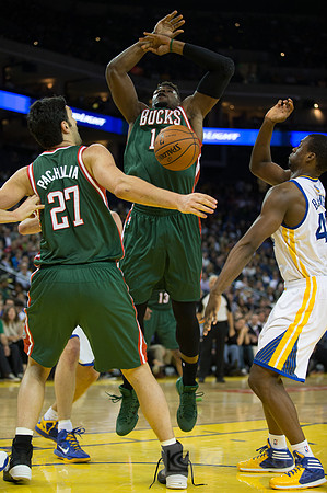 NBA: Milwaukee Bucks at Golden State Warriors