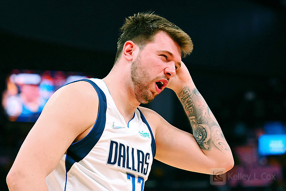 NBA: Playoffs-Dallas Mavericks at Golden State Warriors