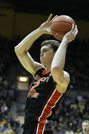 NCAA Basketball: Oregon State at California