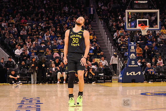 NBA: Orlando Magic at Golden State Warriors