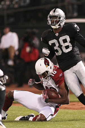 NFL: Preseason-Arizona Cardinals at Oakland Raiders