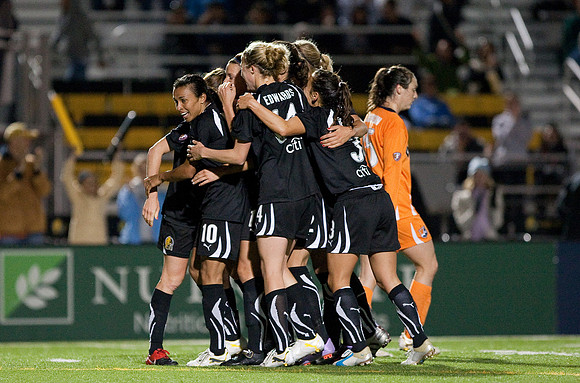 FC Gold Pride vs Sky Blue FC