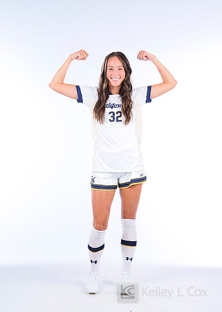 Hannah Cooper (32)
