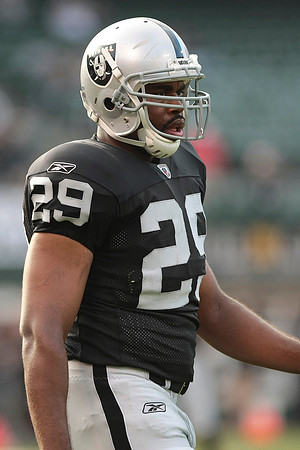 NFL: Preseason-Arizona Cardinals at Oakland Raiders