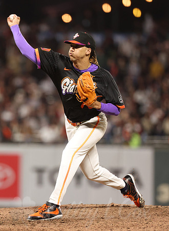 MLB: San Diego Padres at San Francisco Giants