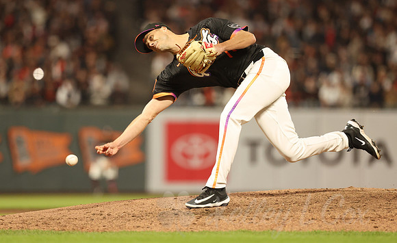 MLB: San Diego Padres at San Francisco Giants