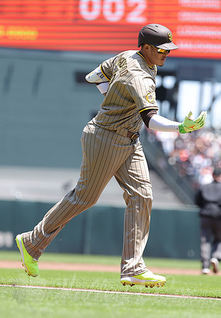 MLB: San Diego Padres at San Francisco Giants