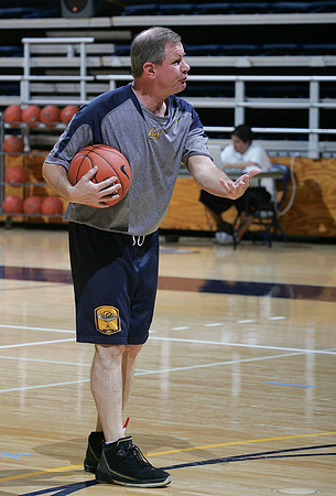 Cal Men's Basketball Practice