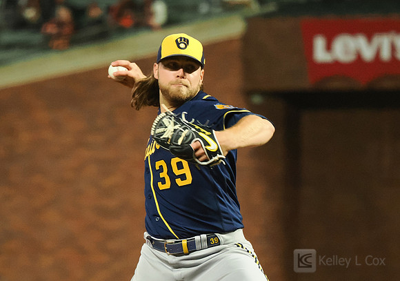 MLB: Milwaukee Brewers at San Francisco Giants