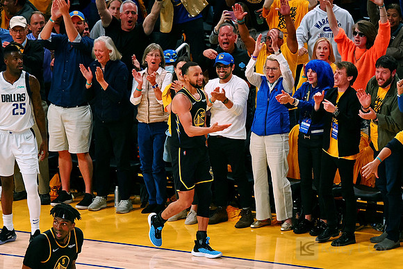 NBA: Playoffs-Dallas Mavericks at Golden State Warriors