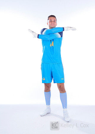 Collin Travasos (24)