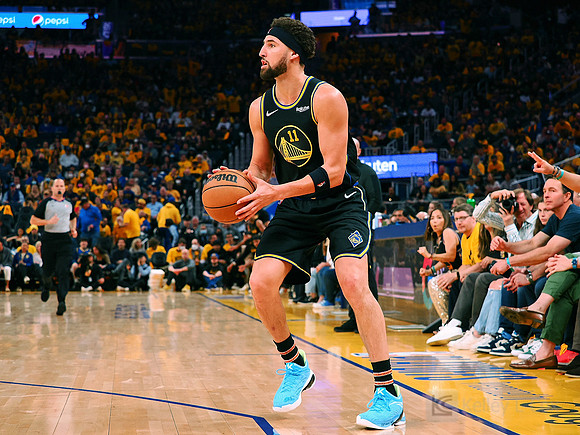 NBA: Playoffs-Dallas Mavericks at Golden State Warriors