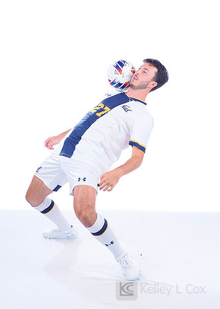 Evan Davila (27)