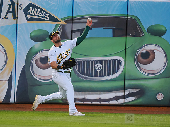 MLB: Chicago White Sox at Oakland Athletics