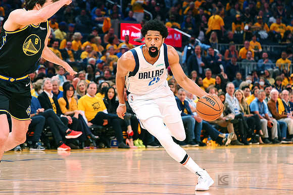 NBA: Playoffs-Dallas Mavericks at Golden State Warriors