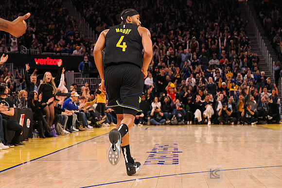 NBA: Orlando Magic at Golden State Warriors