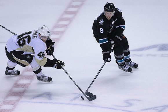 NHL: Pittsburgh Penguins at San Jose Sharks