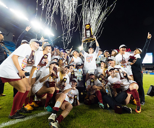NCAA Soccer: Women's College Cup - West Virginia Mountaineers vs USC Trojans