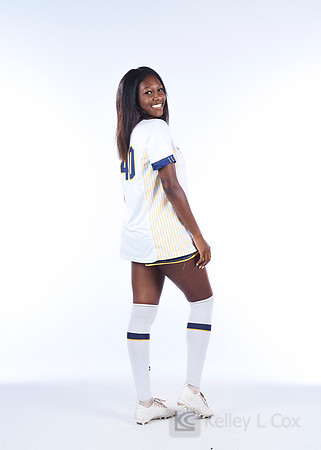 Alexis Wright (40)