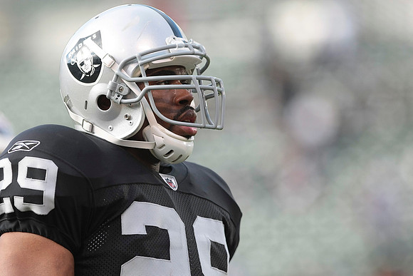 NFL: Preseason-Arizona Cardinals at Oakland Raiders