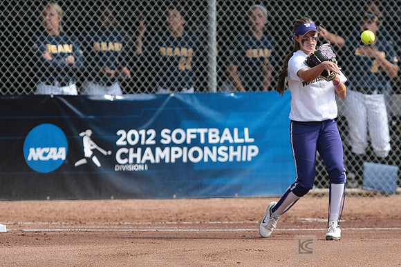 Softball: Washington vs Cal