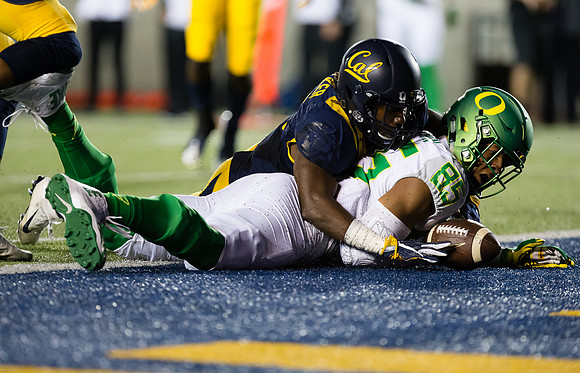 NCAA Football: Oregon at California