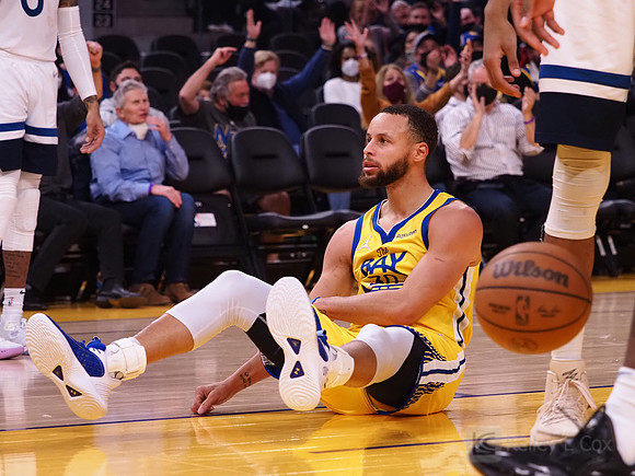 NBA: Minnesota Timberwolves at Golden State Warriors