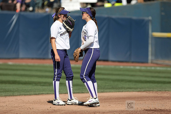 Softball: Washington vs Cal
