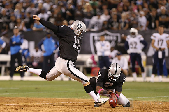NFL: San Diego Chargers at Oakland Raiders