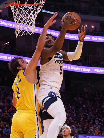 NBA: Minnesota Timberwolves at Golden State Warriors